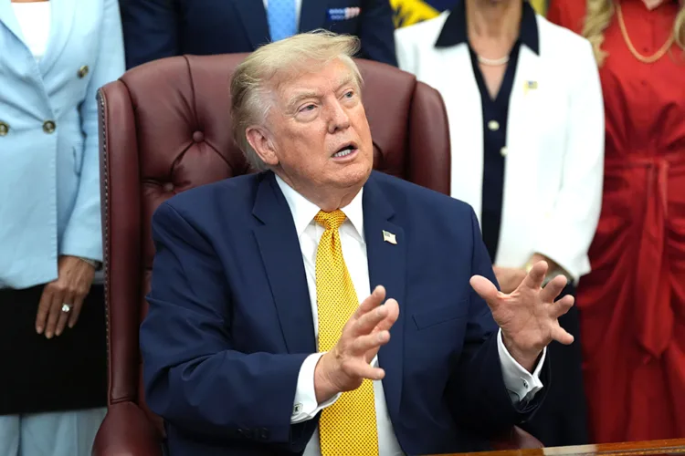 Trump: New talks are ‘last chance’ for Iran to forge deal